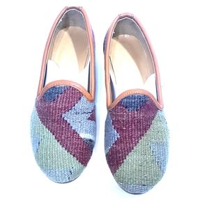 Handmade kilim Flats